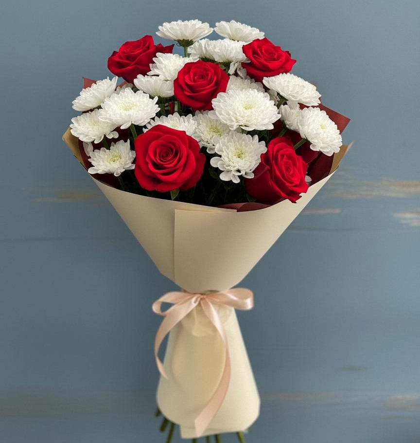 Букет цветов из: Розы и Хризантемы в Павлово Ленинградской области