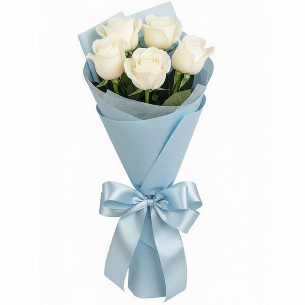 Букет 5 Белых роз Проуд в Павлово Ленинградской области