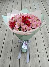 Букет цветов из:  Альстромерии #REPLACE_PRED# Павлово Ленинградской области