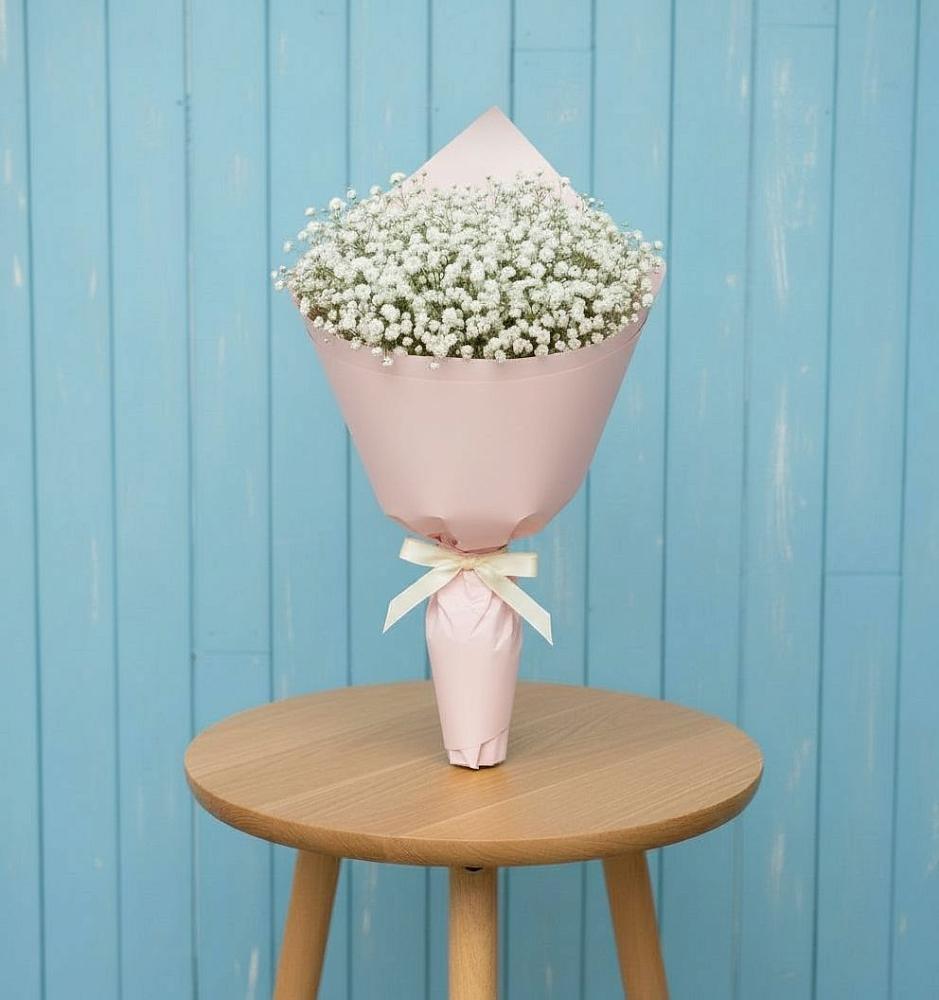 Букет цветов из: Гипсофила в Павлово Ленинградской области