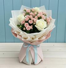 Букет цветов из:  Розы #REPLACE_PRED# Павлово Ленинградской области