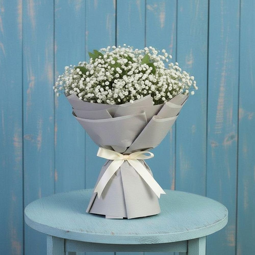 Букет цветов из: Гипсофила в Павлово Ленинградской области