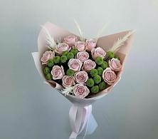 Букет цветов из:  Розы и Хризантемы в Павлово Ленинградской области