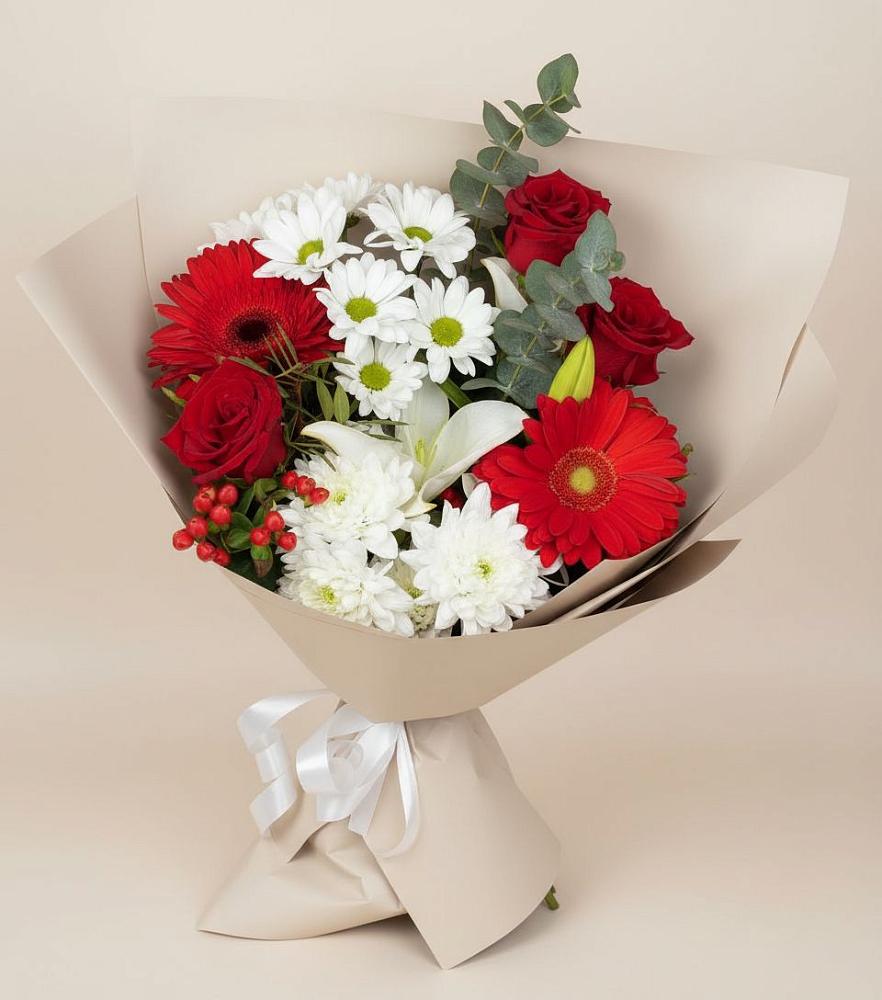 Букет цветов из: Розы, Хризантемы, Герберы и Лилии в Павлово Ленинградской области