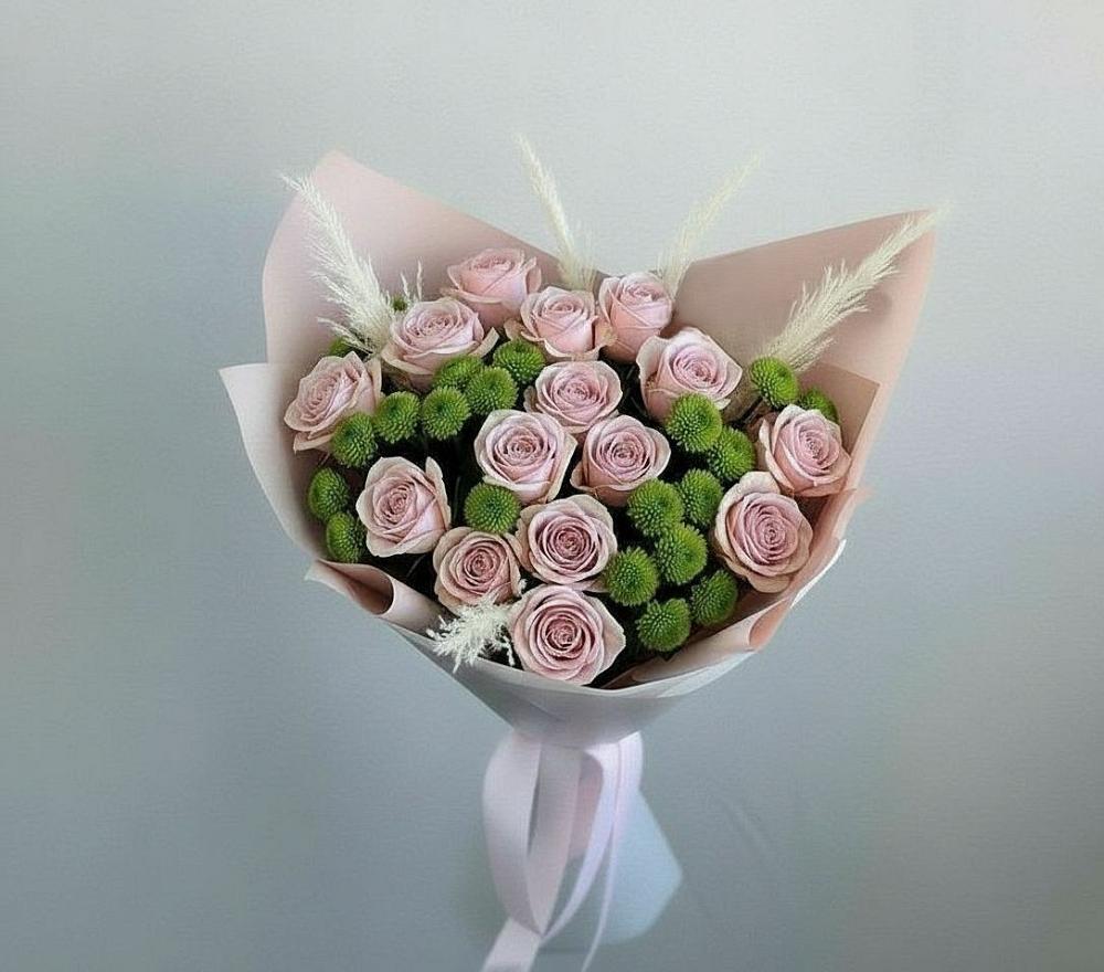 Букет цветов из: Розы и Хризантемы в Павлово Ленинградской области