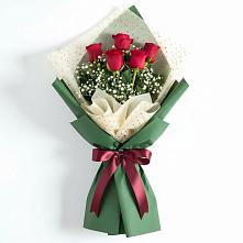 Букет цветов из:  Розы в Павлово Ленинградской области