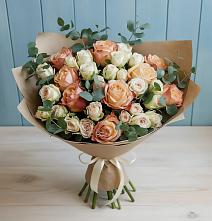 Букет цветов из:  Альстромерии и Розы #REPLACE_PRED# Павлово Ленинградской области